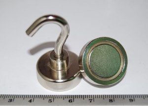 Hak magnetyczny fi25