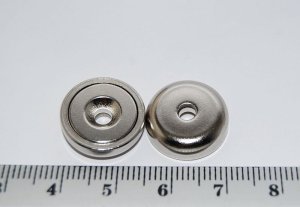 Uchwyt magnetyczny UM 16 x 6.5/3.5 x 5 / N   